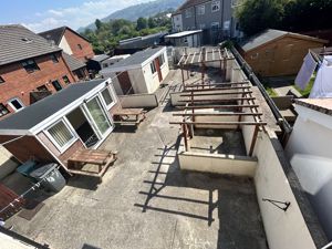 Photo 19- click for photo gallery